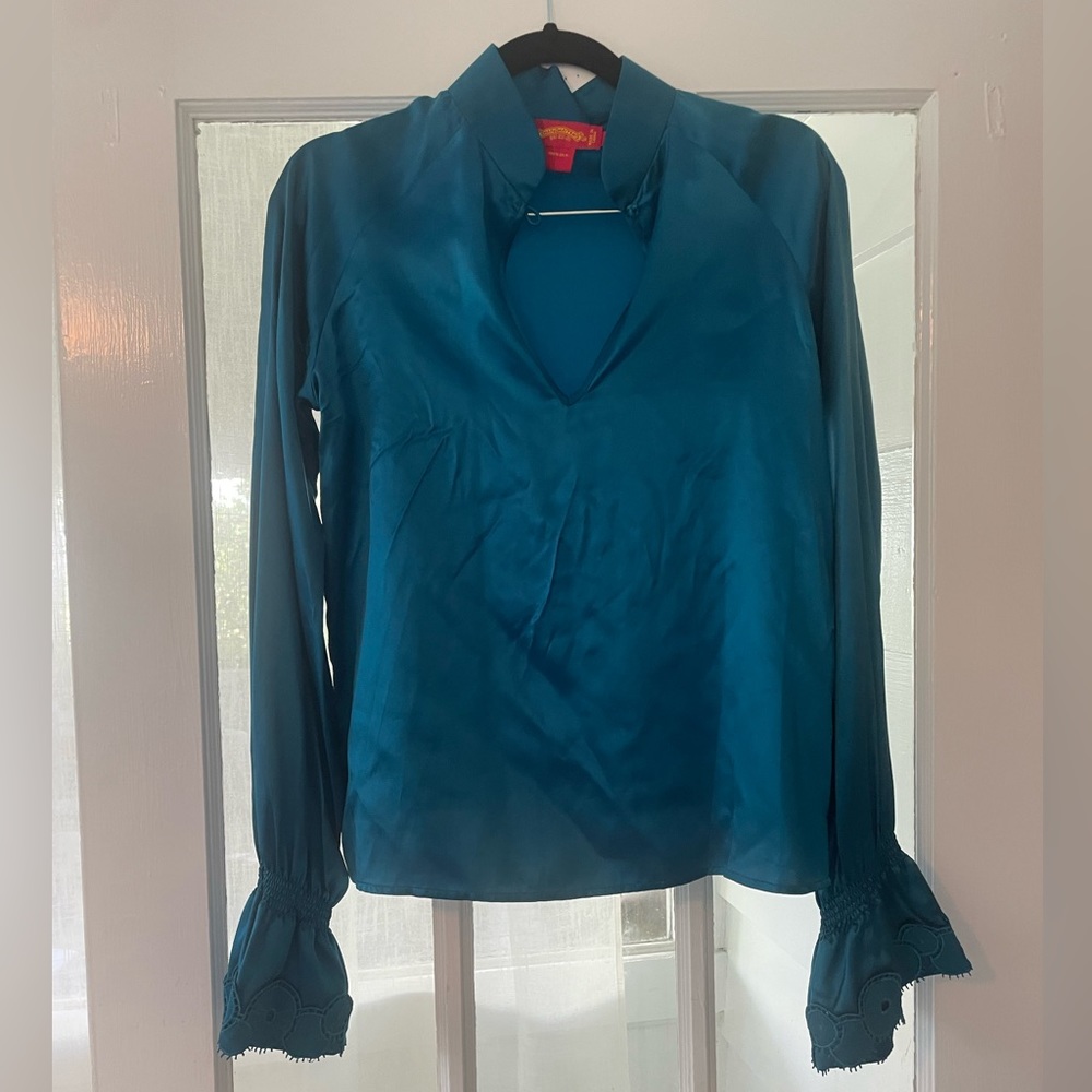 Shanghai Tang Teal Silk Blouse Top with Lace Sleeves
